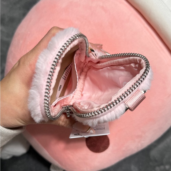 lululemon clippable nano pouch plush fleece - Picture 2 of 5